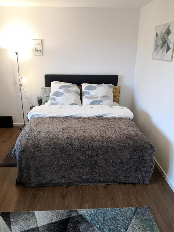 Exklusives Apartment Zw. Lu Und Speyer Mit Aufzug Neuhofen Eksteriør bilde
